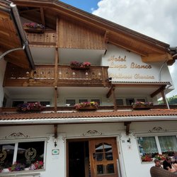 Hotel Lupo Bianco