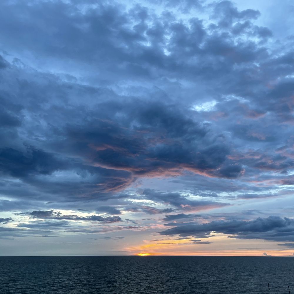 Opal Sands - Dreamy sunsets - each room has a balcony of immaculate ocean view - Resorts Near Me - Clearwater Beach, Florida Opal Sands - Dreamy sunsets - each room has a balcony of immaculate ocean view - Resorts Near Me - Clearwater Beach, Florida