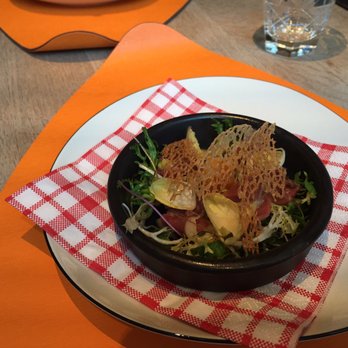 Hubert Gastrobar - Smoked duck salad - Belgian Near Me - Bruges, VWV