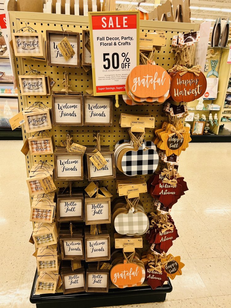 HOBBY LOBBY Updated September 2024 248 Photos & 85 Reviews 2728 E