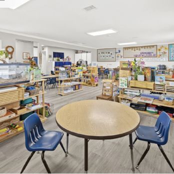Multilingual Montessori Academy - Child Care & Day Care Near Me - Los Alamitos, California Multilingual Montessori Academy - Child Care & Day Care Near Me - Los Alamitos, California