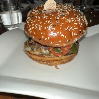 Gordon Ramsay Burger Las Vegas - Hell's Kitchen Burger - Burgers Near Me - Las Vegas, Nevada Gordon Ramsay Burger Las Vegas - Hell's Kitchen Burger - Burgers Near Me - Las Vegas, Nevada