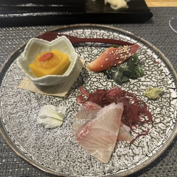 Sushi Endo - First course - Sushi Bars Near Me - Austin, Texas