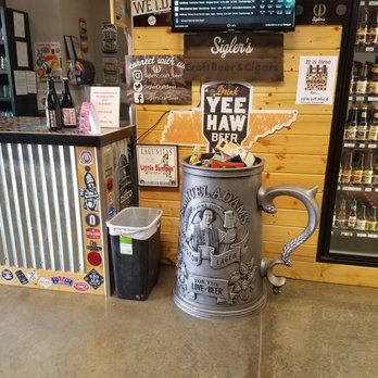 Sigler's Craft Beer & Cigars - I want this for my house - Beer, Wine & Spirits Near Me - Chattanooga, Tennessee Sigler's Craft Beer & Cigars - I want this for my house - Beer, Wine & Spirits Near Me - Chattanooga, Tennessee