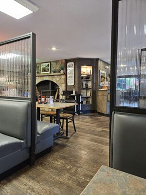 Banners Restaurant by null