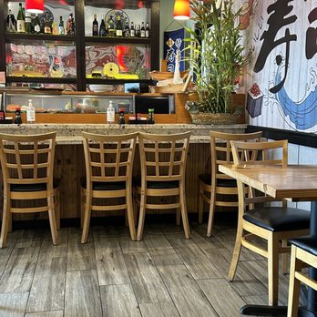 Komeya - Sushi Bars Near Me - Houston, Texas