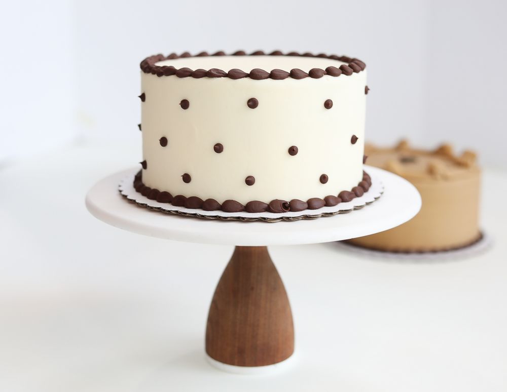 The Cake Box Logo
