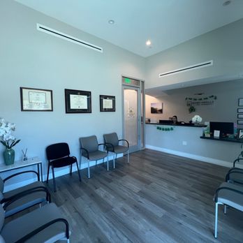 Bixby Knolls Oral Surgery - Oral Surgeons Near Me - Long Beach, California Bixby Knolls Oral Surgery - Oral Surgeons Near Me - Long Beach, California