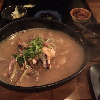 Hashi Izakaya - Hashi chanpon ramen (seafood: octopus, clams, shrimp) $18 - Japanese Near Me - Toronto, Ontario