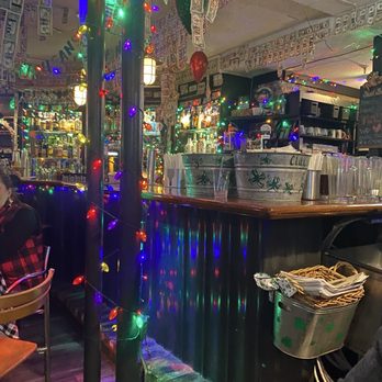 Clancy's Irish Pub - So festive - American Near Me - Ballwin, Missouri
