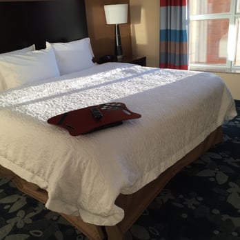 Hampton Inn & Suites Madison / Downtown - Room 635 - Hotels Near Me - Madison, Wisconsin Hampton Inn & Suites Madison / Downtown - Room 635 - Hotels Near Me - Madison, Wisconsin