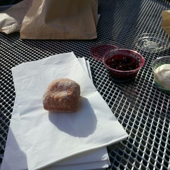 Dahlia Bakery - perfectly cooked to order - Bakeries Near Me - Seattle, Washington
