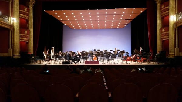 Teatro Degollado by null