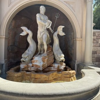 EPCOT - Roma - Amusement Parks Near Me - Lake Buena Vista, Florida EPCOT - Roma - Amusement Parks Near Me - Lake Buena Vista, Florida