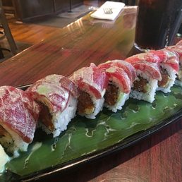 Poinsettia Roll