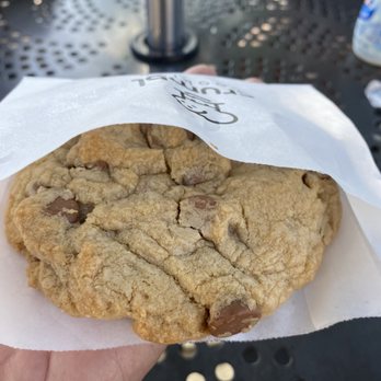 Crumbl - Redlands - Delicious! Didn't take a picture of the melted chocolate when I took pieces off of it. - Bakeries Near Me - Redlands, California