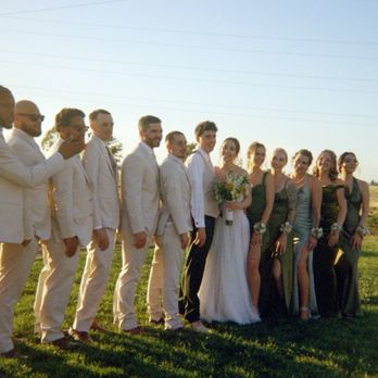 Estate Farms - Grass area for pictures! - Venues & Event Spaces Near Me - Sacramento, California Estate Farms - Grass area for pictures! - Venues & Event Spaces Near Me - Sacramento, California