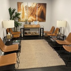 Lukin Center for Psychotherapy - Ridgewood - Waiting room