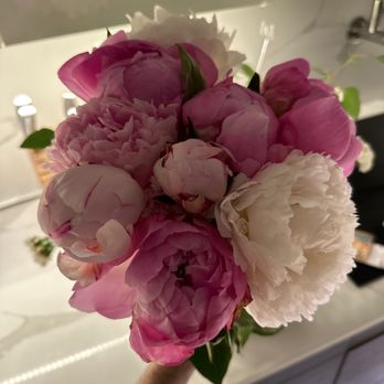 Relles Florist - Beautiful bouquet of 9 peyones. I paid for 12 (a $60 difference). - Florists Near Me - Sacramento, California Relles Florist - Beautiful bouquet of 9 peyones. I paid for 12 (a $60 difference). - Florists Near Me - Sacramento, California