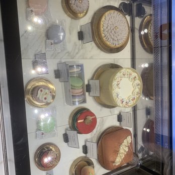 Apple Pie Bakery Café - Bakeries Near Me - Hyde Park, New York