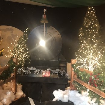The Polar Express Train Ride - Engine Light Photo Area - Local Flavor Near Me - Saint Louis, Missouri The Polar Express Train Ride - Engine Light Photo Area - Local Flavor Near Me - Saint Louis, Missouri