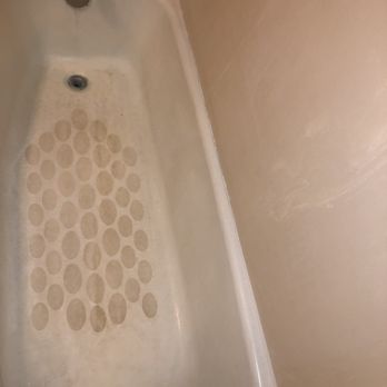 Navy Gateway Inns & Suites - Dirty tub - Hotels Near Me - JBPHH, Hawaii Navy Gateway Inns & Suites - Dirty tub - Hotels Near Me - JBPHH, Hawaii