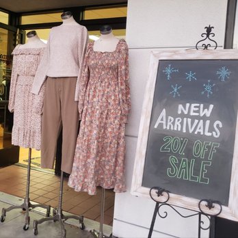 Andyliz Boutique - Accessories Near Me - Long Beach, California Andyliz Boutique - Accessories Near Me - Long Beach, California