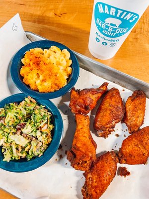Martin's Bar-B-Que Joint by null