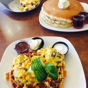 Kickback Jack's - Yummmmy - American Near Me - Rancho Cucamonga, California