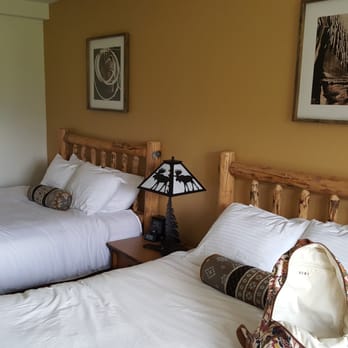 Snow King Resort Hotel and Condos - Hotel Room - Ski Resorts Near Me - Jackson, Wyoming