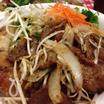 Pho Thien An - Vermicelli noodles +Beef +Fried Spring Roll 12/2012 - Vietnamese Near Me - San Antonio, Texas Pho Thien An - Vermicelli noodles +Beef +Fried Spring Roll 12/2012 - Vietnamese Near Me - San Antonio, Texas