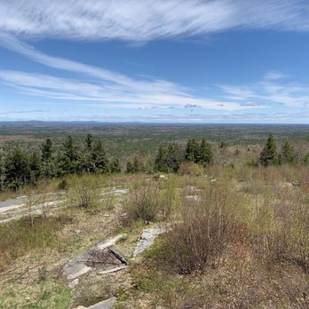 Mount Agamenticus Trail - Hiking Near Me - York, Maine