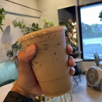 Triune Coffee - Apple Cider Latte (TikTok: @justandyvu) - Coffee & Tea Near Me - Huntington Beach, California Triune Coffee - Apple Cider Latte (TikTok: @justandyvu) - Coffee & Tea Near Me - Huntington Beach, California