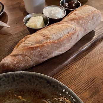 The Fat Lamb - Warmed baguette was very good! - Cocktail Bars Near Me - Louisville, Kentucky