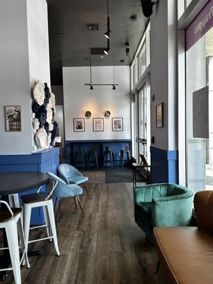 The Lazy Llama Coffeehouse - Atlantic Station by null