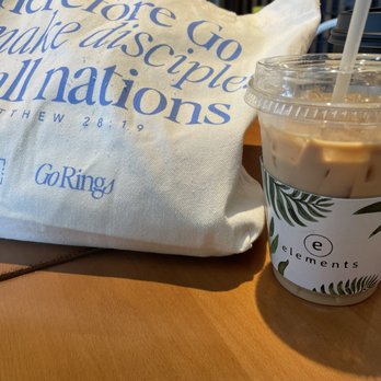 Elements - Vanilla Latte - Ice Cream & Frozen Yogurt Near Me - Puyallup, Washington