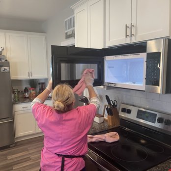 Kustom Kleaning - Home Cleaning Near Me - Clayton, North Carolina