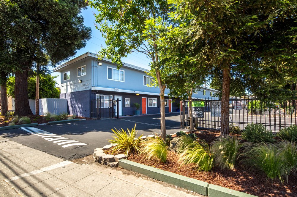 GREENLEAF APARTMENTS Updated June 2024 27495 Manon Ave, Hayward, California Apartments