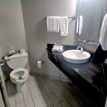 Studio Z, Ascend Hotel Collection - Hotels Near Me - Saint Robert, Missouri Studio Z, Ascend Hotel Collection - Hotels Near Me - Saint Robert, Missouri