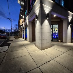 Metropolis Gifts And More