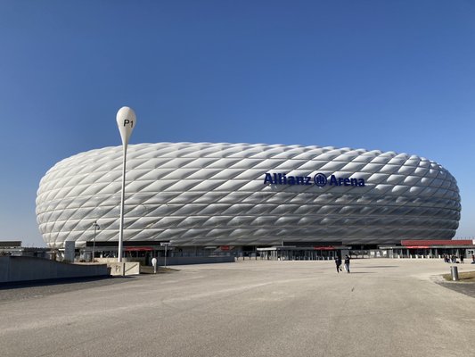 Allianz Arena by null