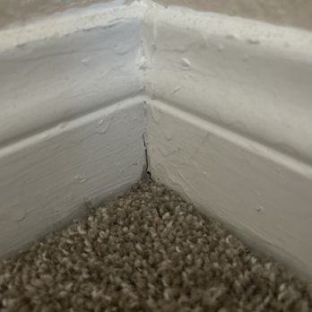 Del Mar Apartments - Cracks in corner of unit bugs entry point. - Apartments Near Me - Rancho Cucamonga, California Del Mar Apartments - Cracks in corner of unit bugs entry point. - Apartments Near Me - Rancho Cucamonga, California