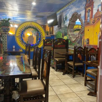 El Palenque - Dinning room - Mexican Near Me - Albany, Oregon El Palenque - Dinning room - Mexican Near Me - Albany, Oregon