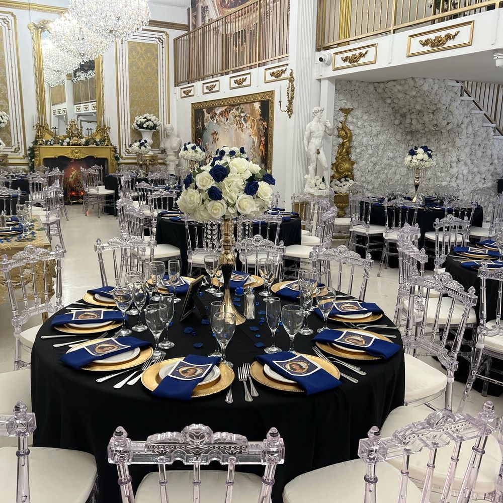 Mona Lisa Catering - The table and linen set up was beautifully done. - Caterers Near Me - Northridge, California