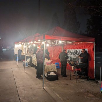 Tacos Lionydas - Tent. - Tacos Near Me - Long Beach, California Tacos Lionydas - Tent. - Tacos Near Me - Long Beach, California