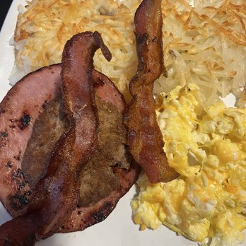 All American Diner - All American Pig Out - Diners Near Me - Cedar City, Utah