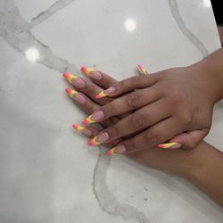 Twin Nails and Lovely Lashes