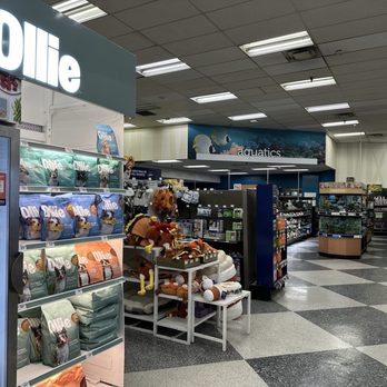 Petco - Pet Stores Near Me - Burbank, California Petco - Pet Stores Near Me - Burbank, California