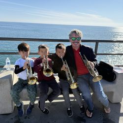 Surf City Trumpet Instructor - 4 Trumpeteers at the HB pier