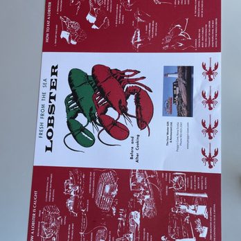 Sou'Wester Gift & Restaurant - How to eat lobster - Arts & Crafts Near Me - Peggy's Cove, Nova Scotia